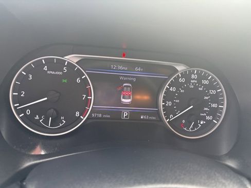 Used 2025 Nissan Sentra SV image 28