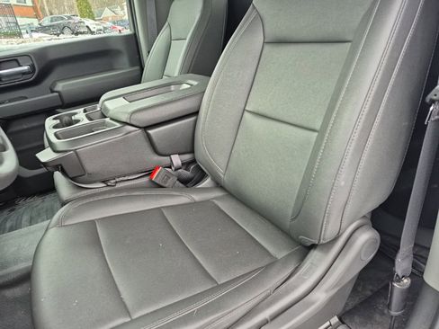 Used 2025 Chevrolet Silverado 3500 W/T image 11