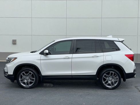 Certified 2023 Honda Passport EX-L image 2