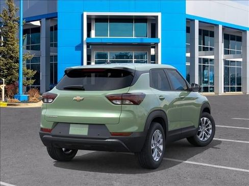 New 2026 Chevrolet TrailBlazer LS w/ LS Convenience Package FWD image 4