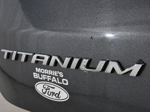 Used 2022 Ford Edge Titanium w/ Class II Trailer Tow Package image 22