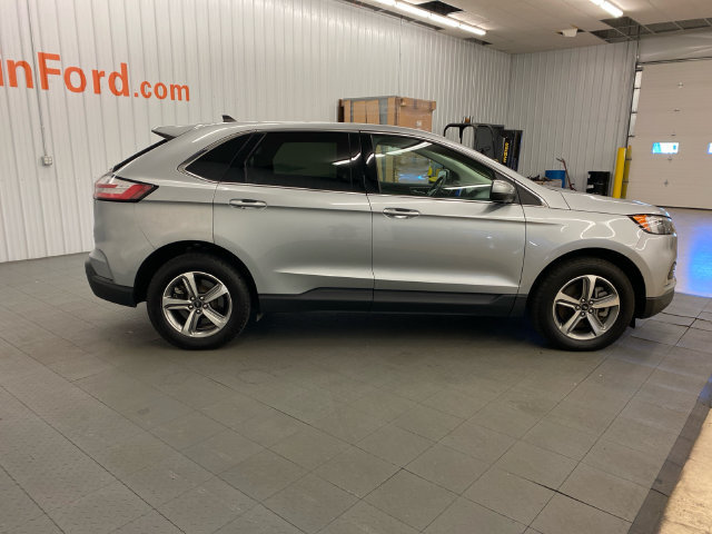 Used 2024 Ford Edge SEL w/ Convenience Package AWD/4WD image 13
