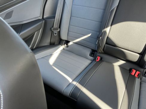 Used 2025 Volkswagen Jetta SE image 39