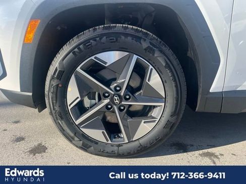 New 2025 Hyundai Tucson SEL image 29