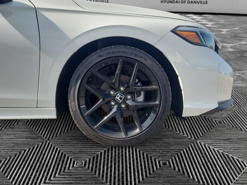 Used 2026 Honda Civic Sport image 16