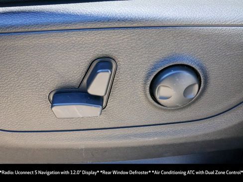 New 2026 RAM 1500 4x4 Crew Cab image 7