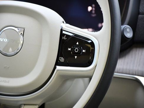 New 2026 Volvo XC90 B6 Ultra w/ Protection Package Premier AWD/4WD image 23