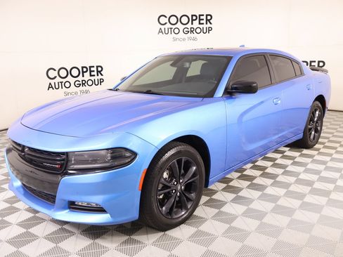 Used 2023 Dodge Charger SXT w/ Blacktop Package AWD/4WD image 9