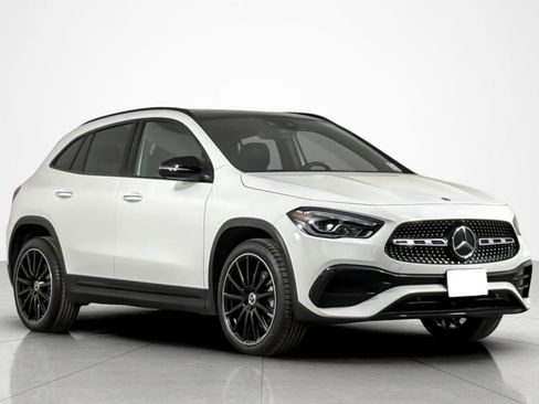 Used 2023 Mercedes-Benz GLA 250 4MATIC image 7