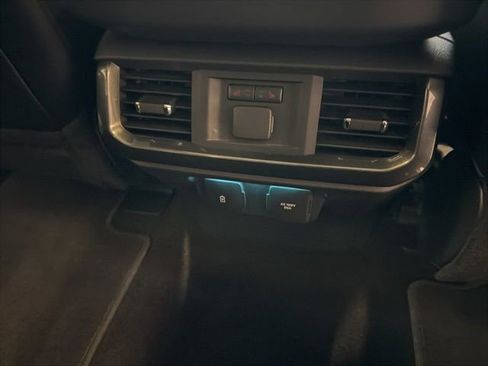 Used 2021 Ford F150 Lariat w/ Equipment Group 502A High image 41