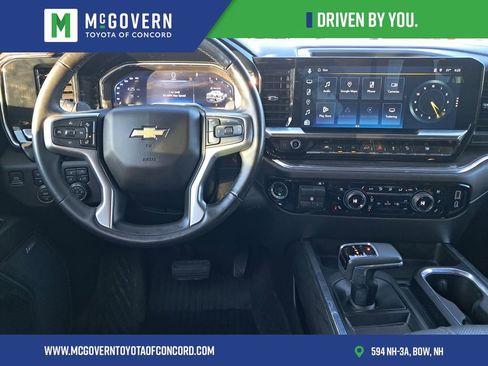 Used 2024 Chevrolet Silverado 1500 LTZ image 8