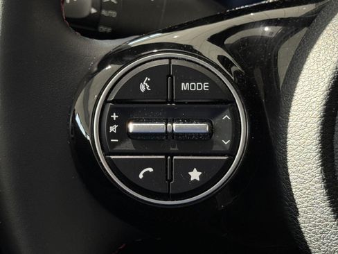 Used 2023 Kia Soul GT-Line FWD image 30