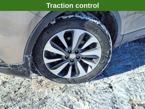 Used 2018 Buick Encore Preferred image 32