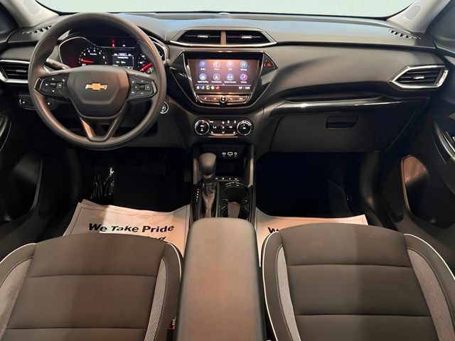 Used 2023 Chevrolet TrailBlazer LT w/ Convenience Package AWD/4WD image 19