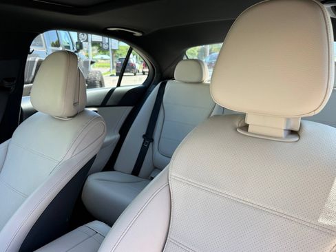 Used 2024 Mercedes-Benz C 300 Sedan image 27