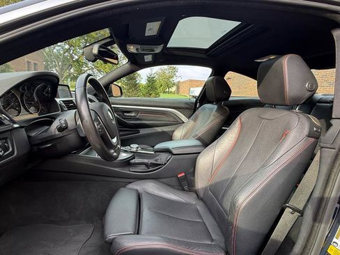 Used 2017 BMW 440i Coupe w/ Technology Package RWD image 10