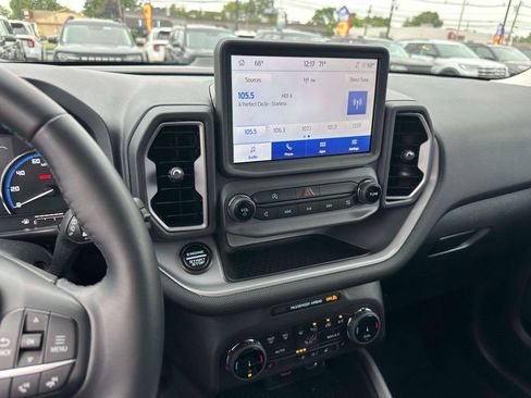 Used 2024 Ford Bronco Sport Outer Banks AWD/4WD image 30
