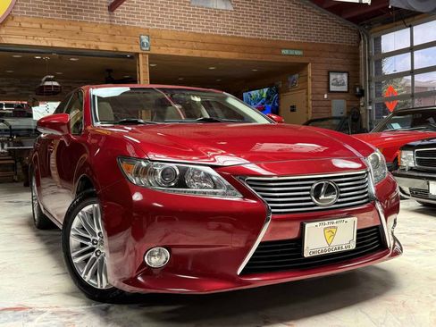 Used 2013 Lexus ES 350 w/ Luxury Pkg FWD image 3