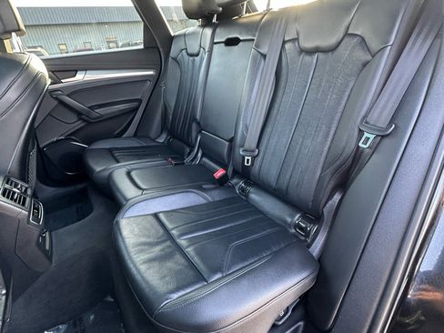 Used 2020 Audi Q5 2.0T Titanium Premium Plus w/ Premium Plus Package image 44