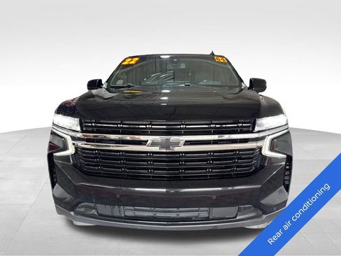 Used 2022 Chevrolet Suburban RST w/ Sport Performance Package AWD/4WD image 2