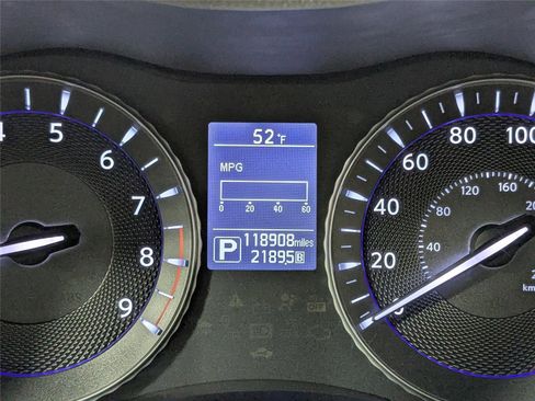 Used 2019 INFINITI Q70 L 3.7 image 17