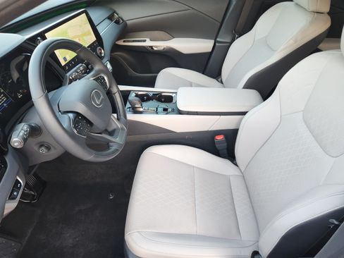 Used 2026 Lexus RX 350 Premium Plus w/ Accessory Package (Z1) FWD image 5