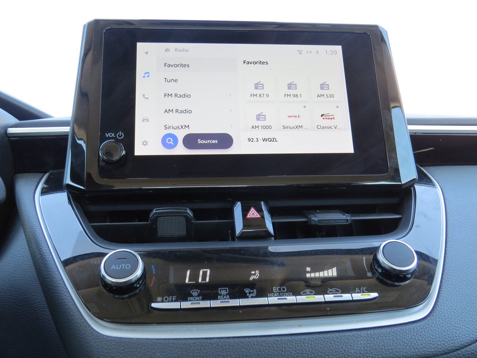 Used 2024 Toyota Corolla LE FWD image 18