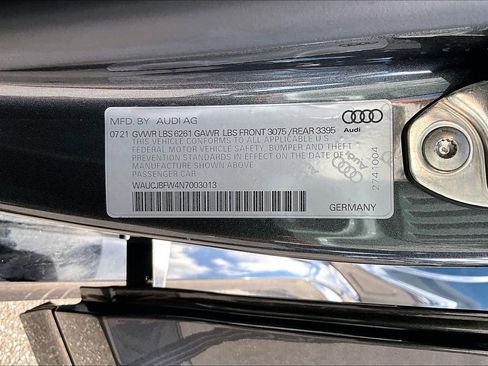 Used 2022 Audi e-tron GT Premium Plus w/ Performance Package image 19