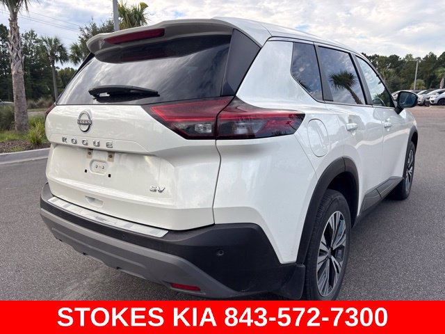 Used 2023 Nissan Rogue SV FWD image 5
