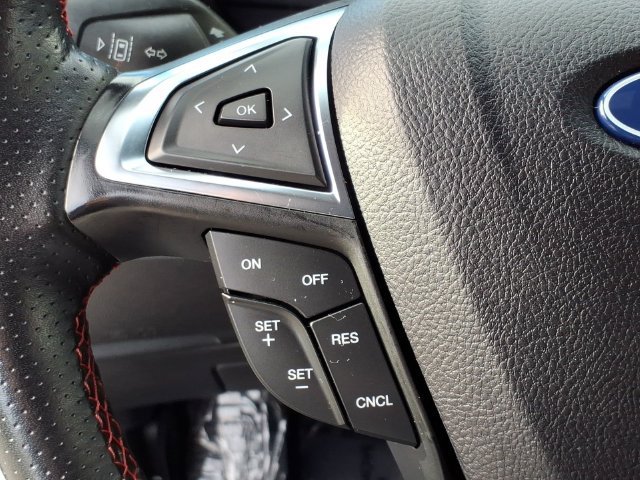 Used 2024 Ford Edge ST-Line AWD/4WD image 25