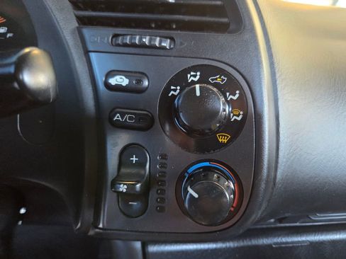 Used 2001 Honda S2000 image 21