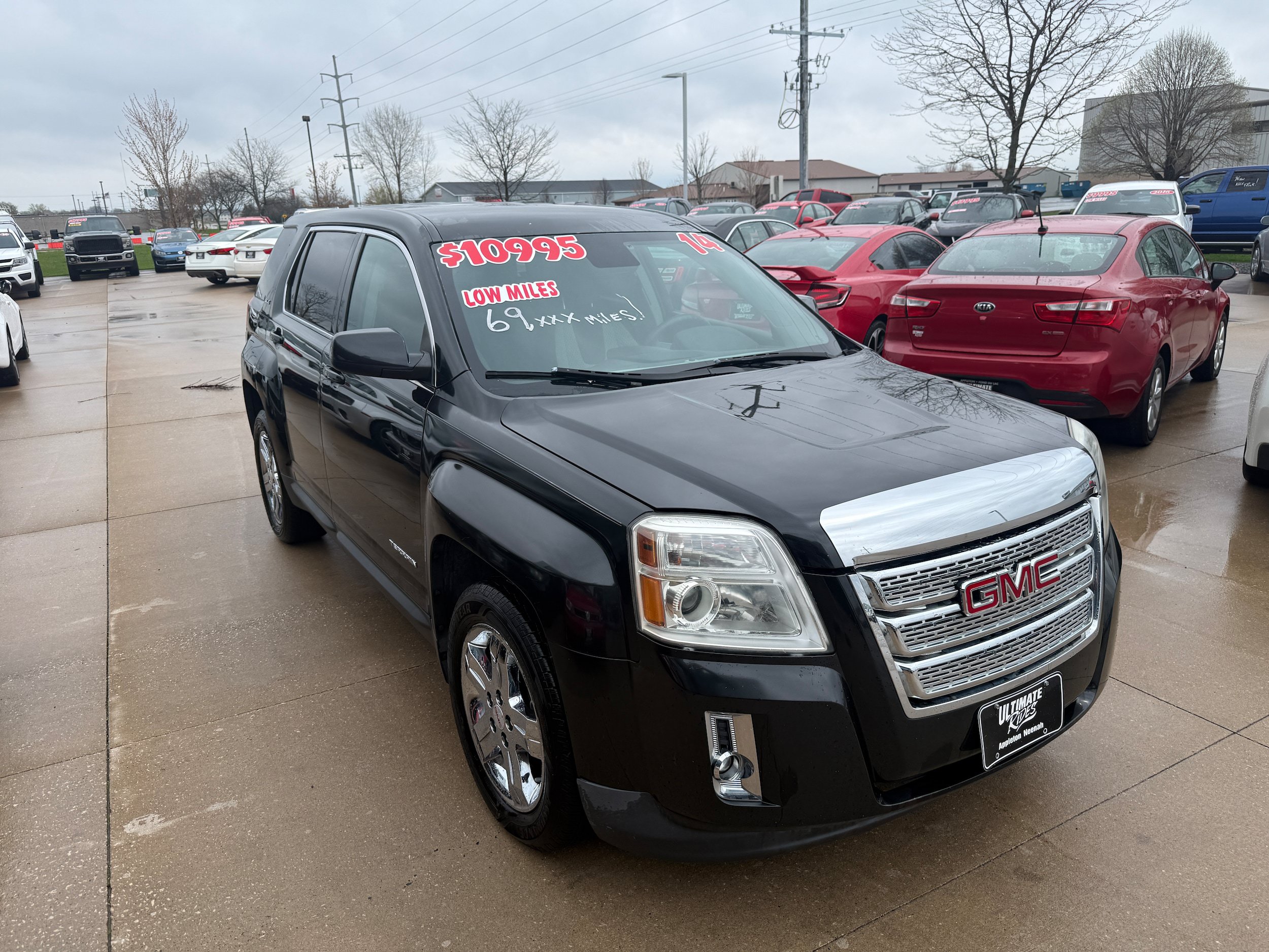 Used 2014 GMC Terrain SLE FWD image 2
