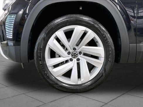 Used 2023 Volkswagen Atlas Cross Sport SE AWD/4WD image 11