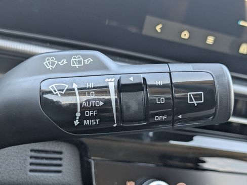New 2026 Kia Sportage EX FWD image 35
