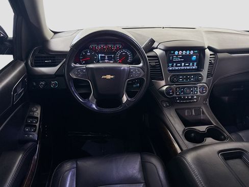 Used 2019 Chevrolet Tahoe LT image 17