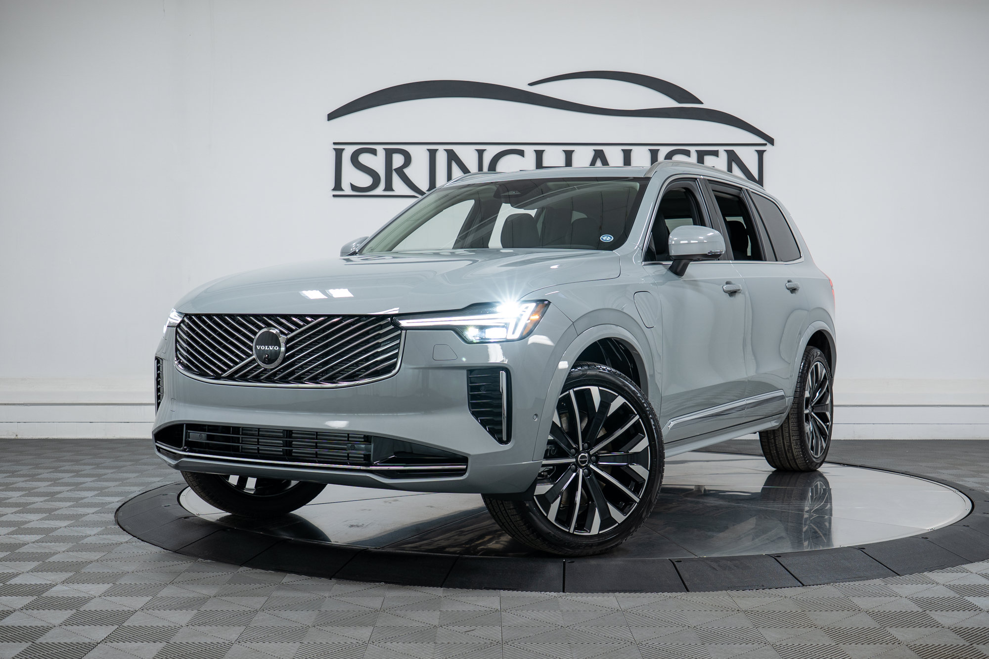 New 2026 Volvo XC90 T8 Plus w/ Protection Package Premier AWD/4WD image 27