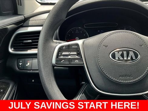 Used 2019 Kia Sorento FWD image 15