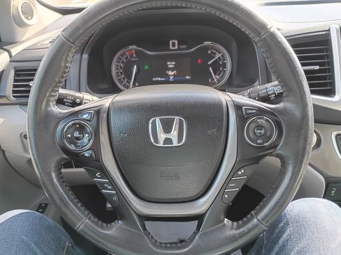 Used 2017 Honda Pilot EX-L image 11