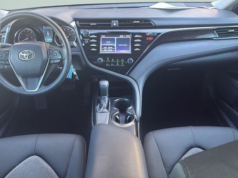 Used 2019 Toyota Camry LE w/ Carpet Mat Package FWD image 20