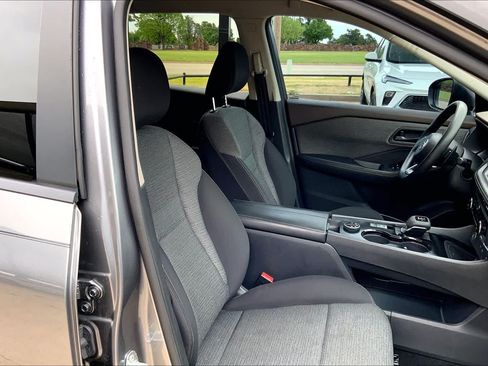 Used 2021 Nissan Rogue S AWD/4WD image 9