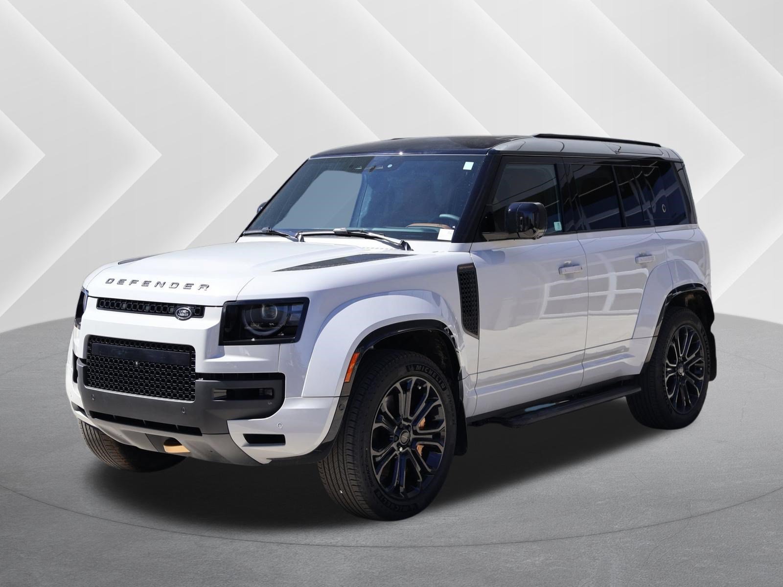 New 2026 Land Rover Defender 110 OCTA AWD/4WD image 1
