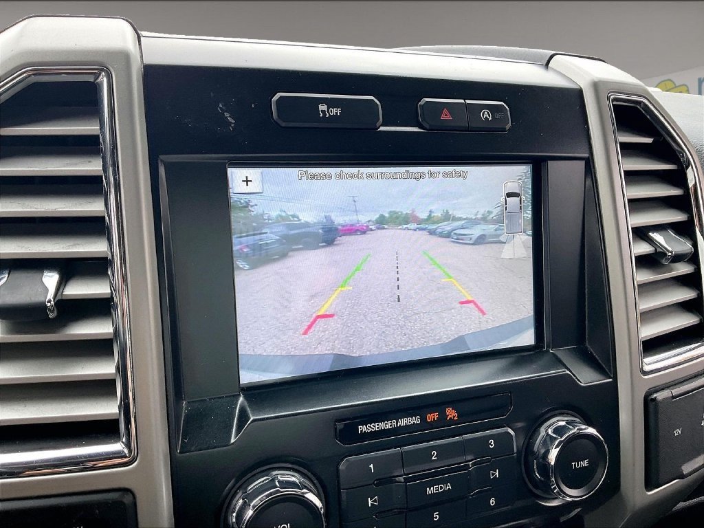 Used 2016 Ford F150 Lariat w/ Equipment Group 501A Mid AWD/4WD image 18