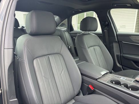 Used 2025 Audi A6 2.0T Premium w/ Convenience Plus Package image 16