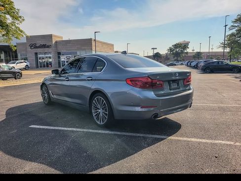 Used 2018 BMW 530i xDrive AWD/4WD image 10