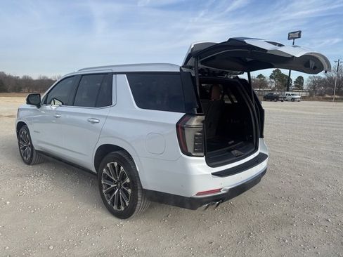 Used 2026 Chevrolet Tahoe High Country image 4