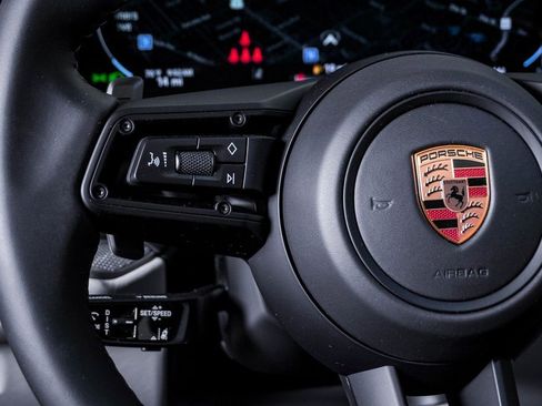 New 2026 Porsche Cayenne S image 20