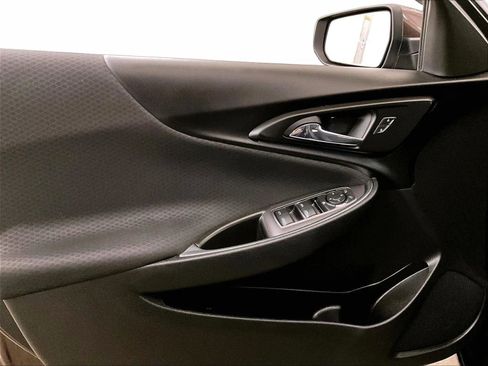 Used 2016 Chevrolet Malibu LT FWD image 22