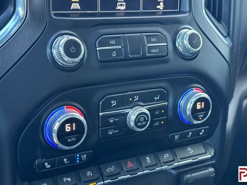 Certified 2022 GMC Sierra 1500 AT4 w/ AT4 Carbonpro Edition AWD/4WD image 22