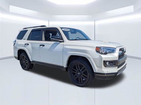 Used 2019 Toyota 4Runner Limited image 2
