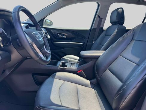 Used 2022 GMC Terrain SLT w/ Infotainment Package II AWD/4WD image 13